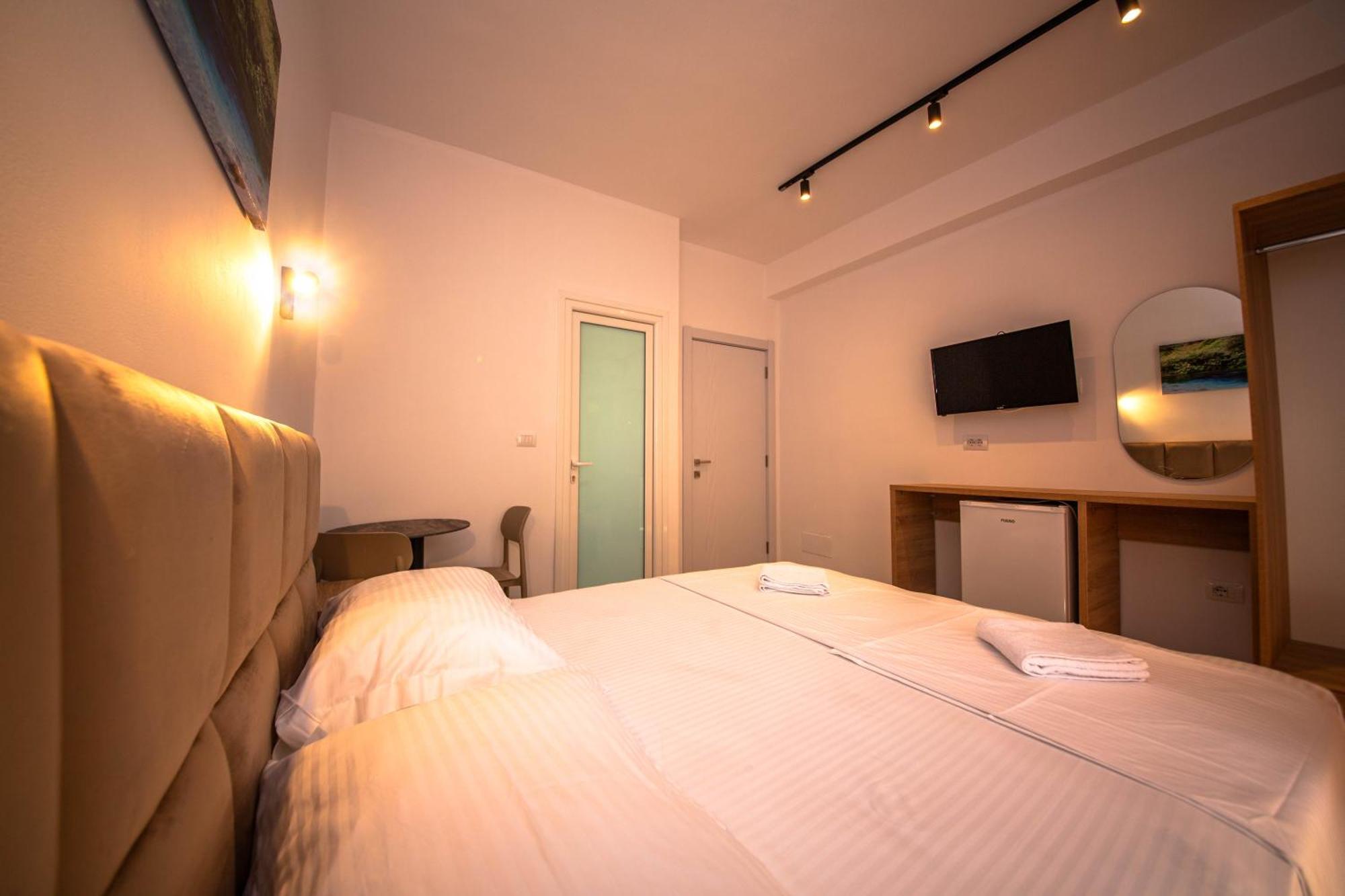 Hotel Perla Ksamil Ngoại thất bức ảnh