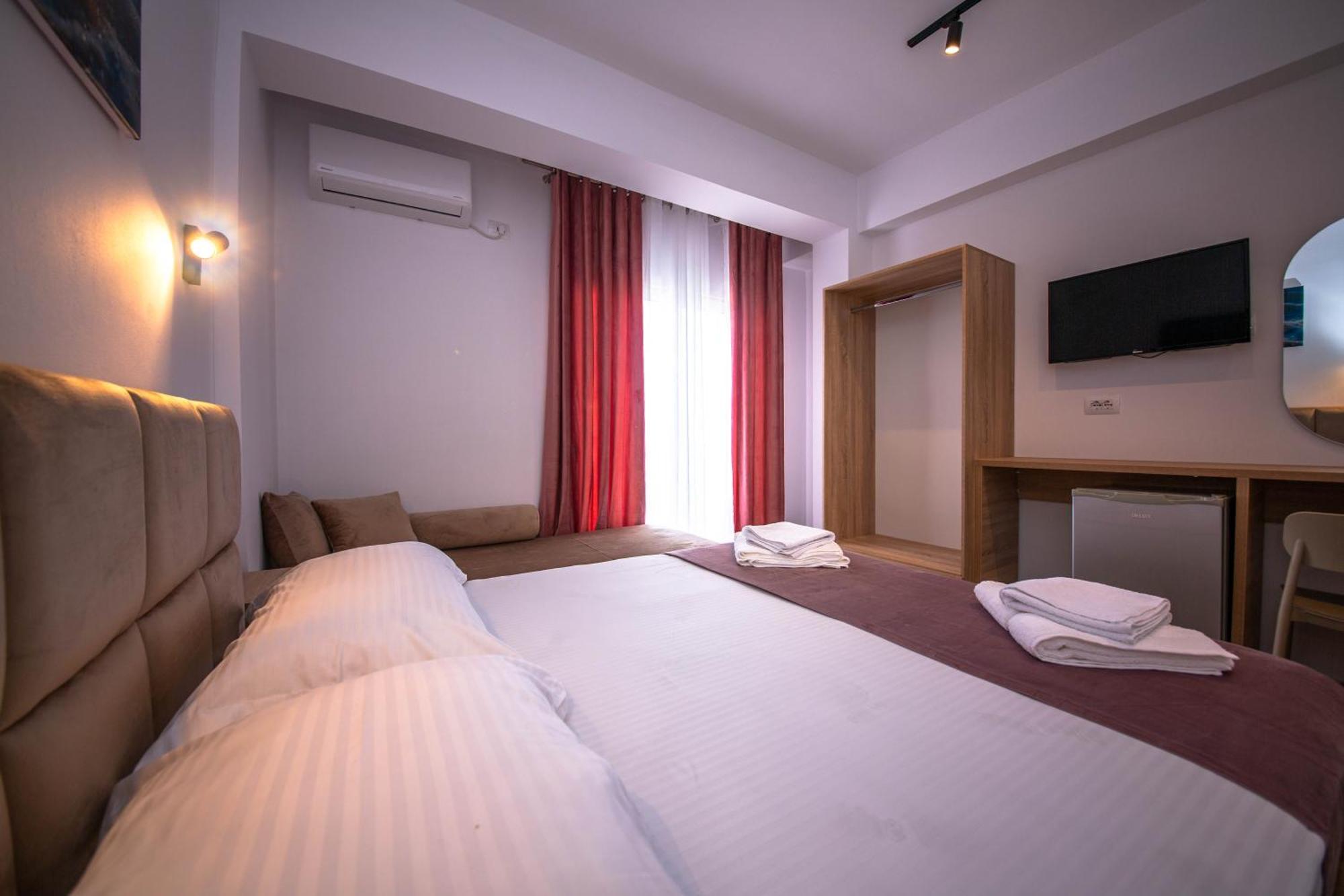 Hotel Perla Ksamil Ngoại thất bức ảnh
