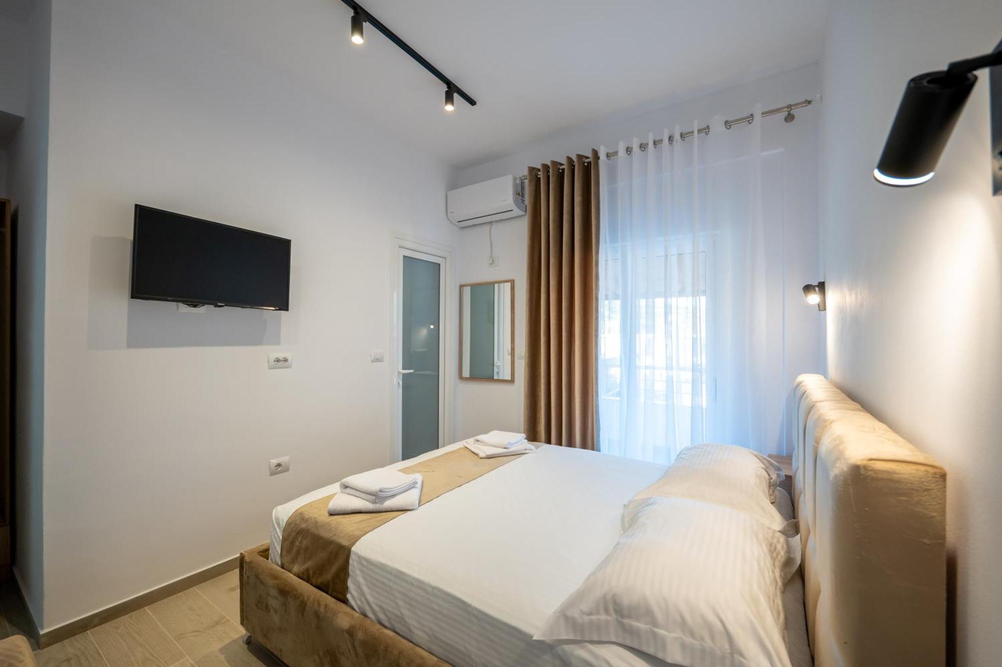 Hotel Perla Ksamil Ngoại thất bức ảnh