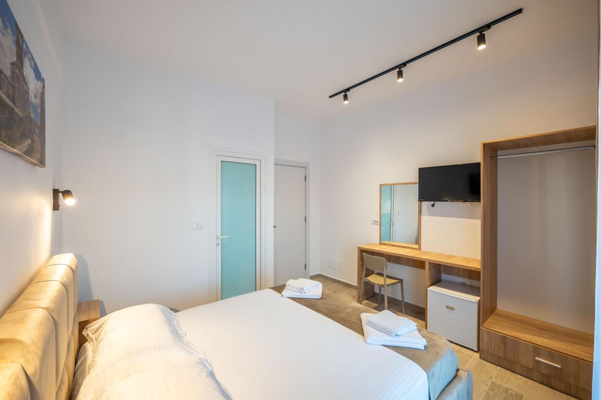 Hotel Perla Ksamil Ngoại thất bức ảnh