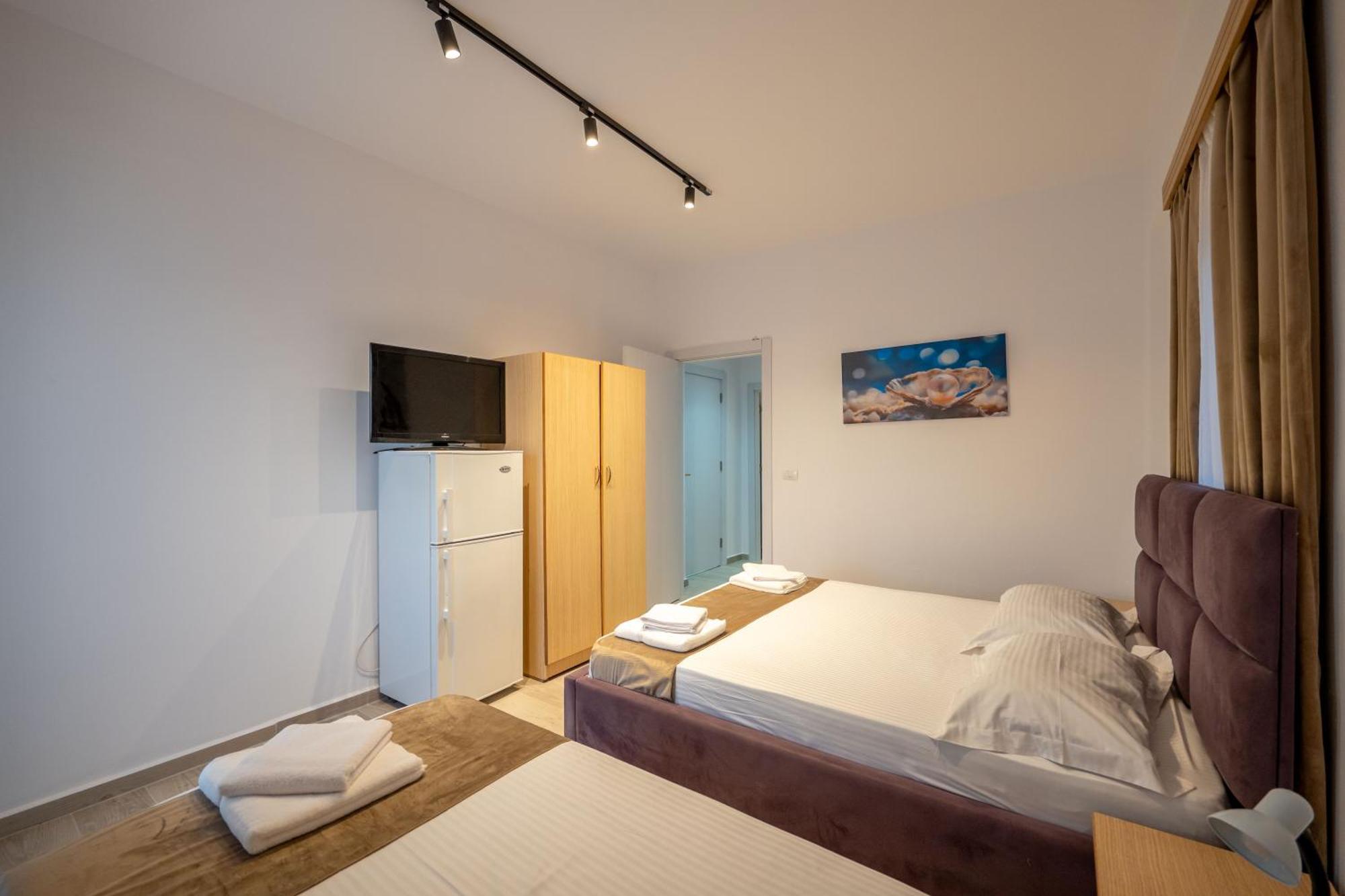 Hotel Perla Ksamil Ngoại thất bức ảnh